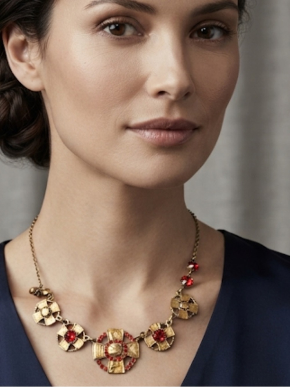 Beautiful pilgrim necklace